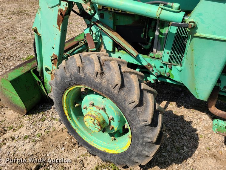 image for item EL9800 John Deere 2155 tractor