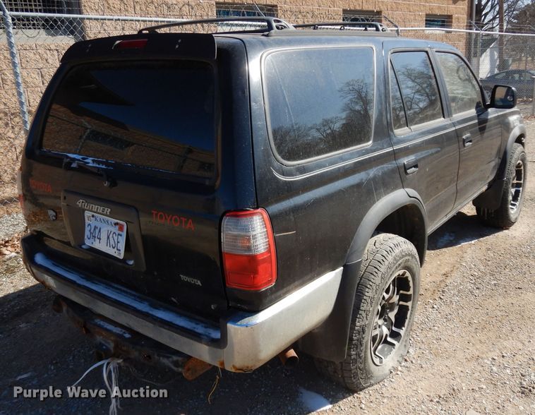 image for item ER9921 1997 Toyota 4Runner  SUV