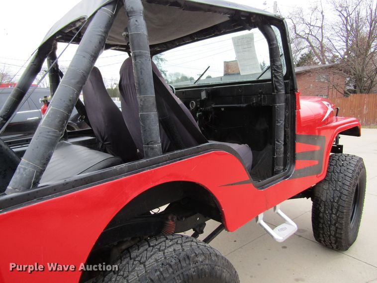 image for item FD9393 1974 Jeep CJ5  SUV