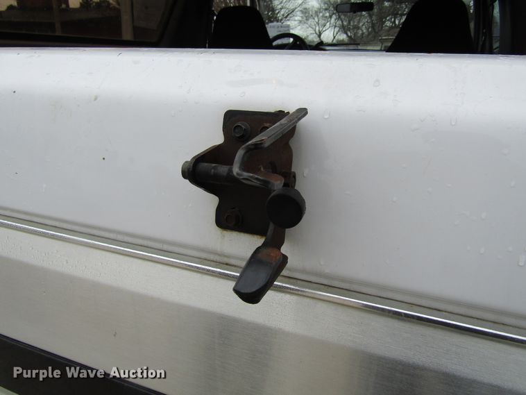 image for item FD9396 1995 Ford Bronco  SUV