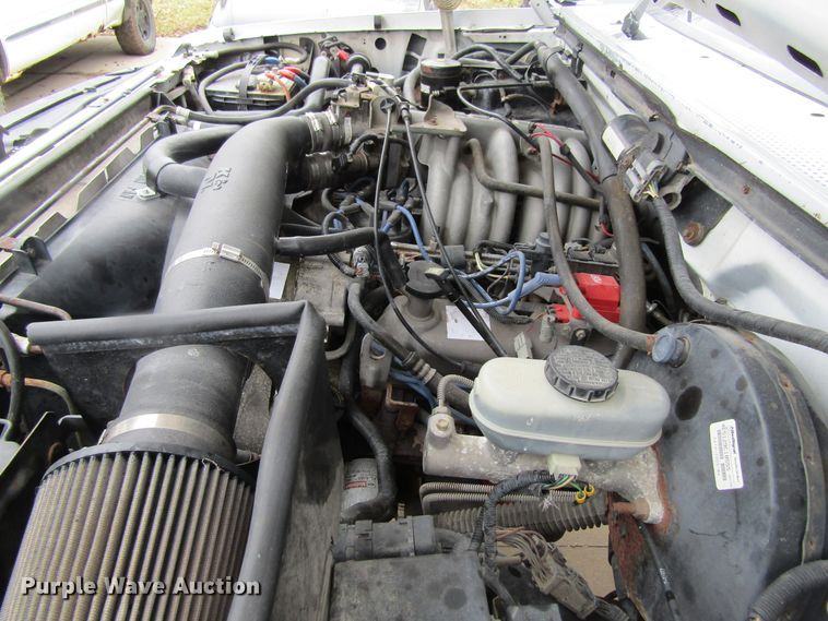 image for item FD9396 1995 Ford Bronco  SUV