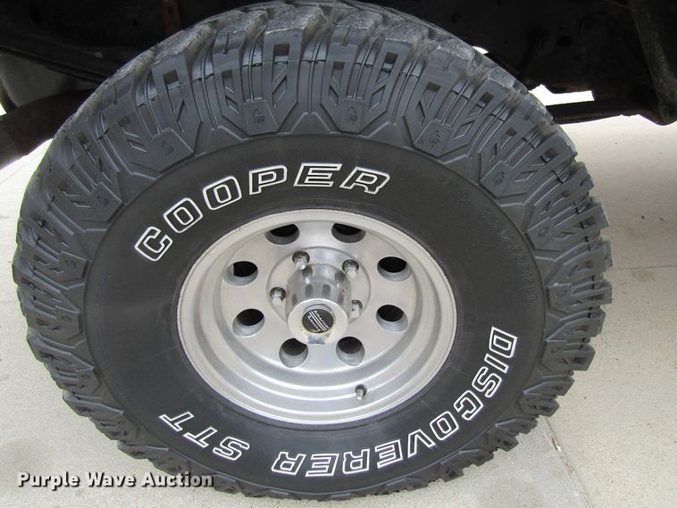 image for item FD9396 1995 Ford Bronco  SUV