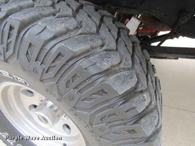 image for item FD9396 1995 Ford Bronco  SUV