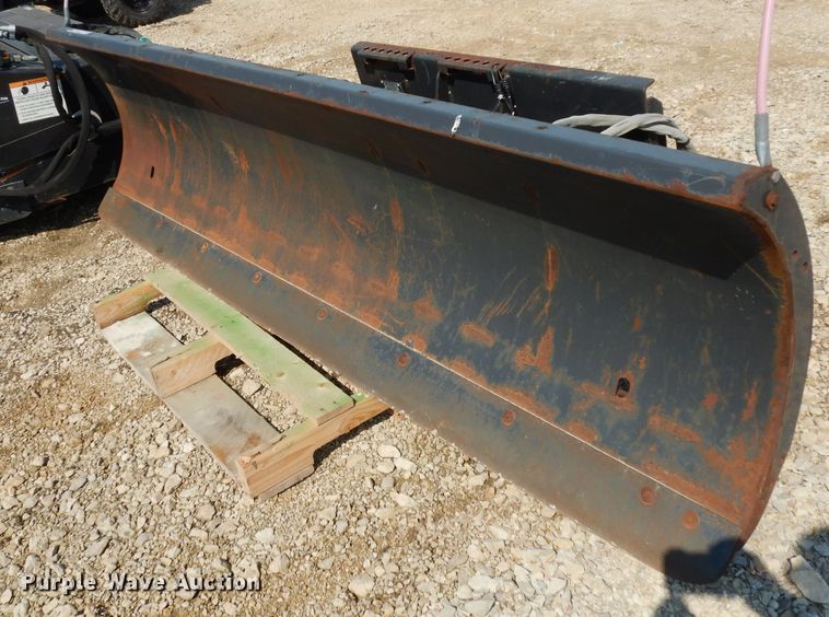 Bobcat 96 skid steer snow plow in Abilene, KS Item FD9996 sold Purple Wave