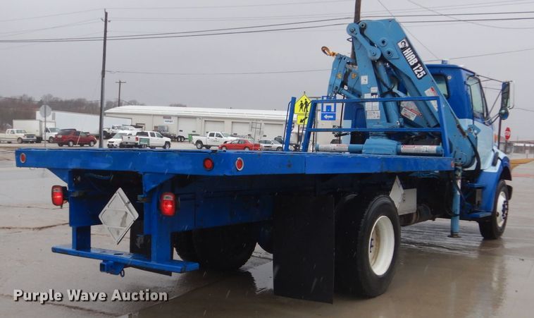 image for item FX9011 1997 Ford Louisville L8000 crane truck