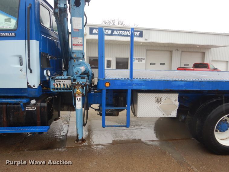 image for item FX9011 1997 Ford Louisville L8000 crane truck