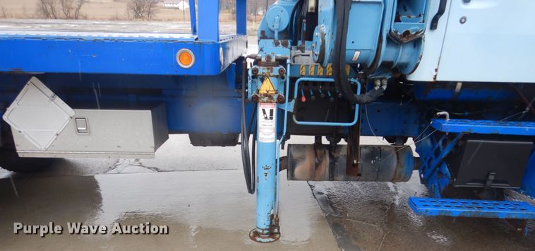 image for item FX9011 1997 Ford Louisville L8000 crane truck