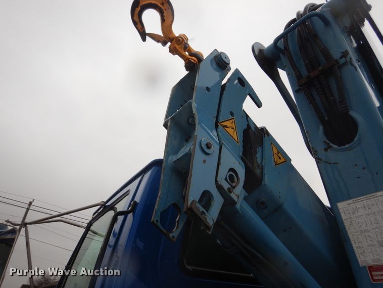 image for item FX9011 1997 Ford Louisville L8000 crane truck