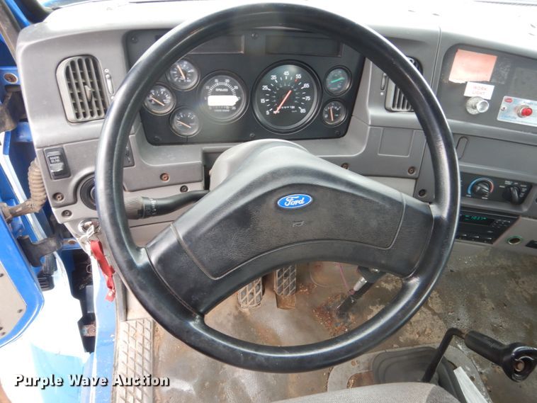 image for item FX9011 1997 Ford Louisville L8000 crane truck