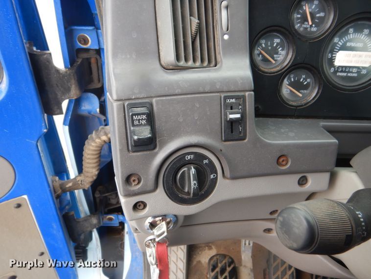 image for item FX9011 1997 Ford Louisville L8000 crane truck