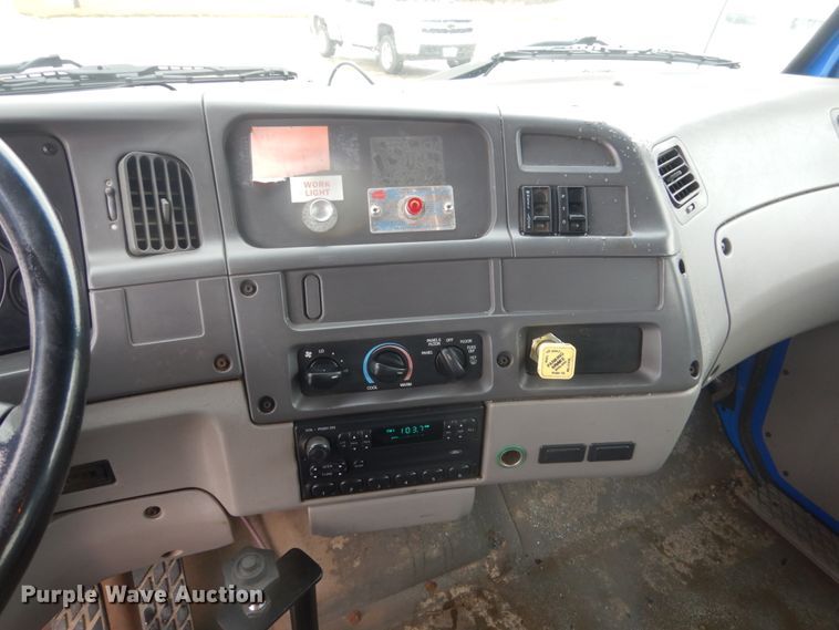 image for item FX9011 1997 Ford Louisville L8000 crane truck