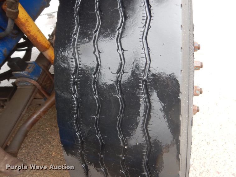 image for item FX9011 1997 Ford Louisville L8000 crane truck