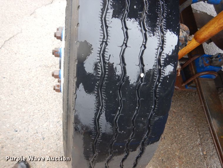 image for item FX9011 1997 Ford Louisville L8000 crane truck