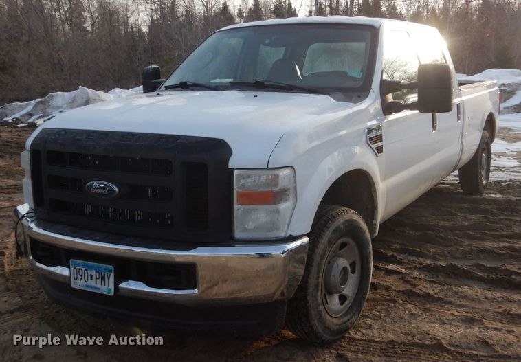 image for item FX9019 2008 Ford F250 Super Duty  Crew Cab pickup truck