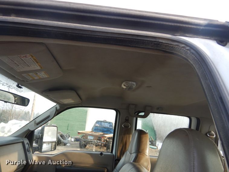 image for item FX9019 2008 Ford F250 Super Duty  Crew Cab pickup truck