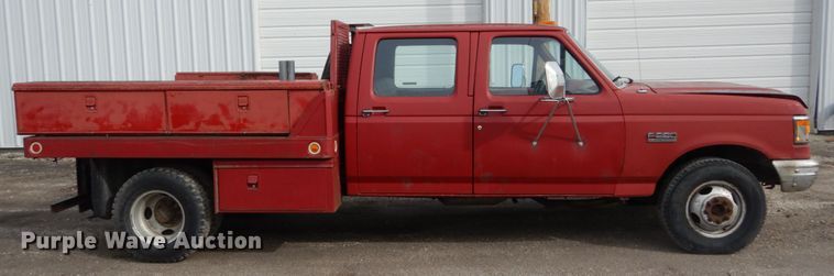 image for item GB9830 1988 Ford F350  Crew Cab flatbed pickup truck