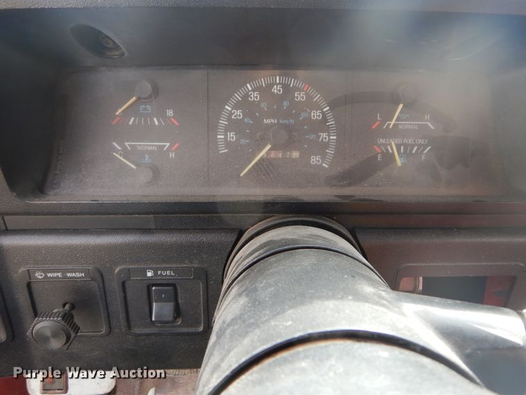 image for item GB9830 1988 Ford F350  Crew Cab flatbed pickup truck