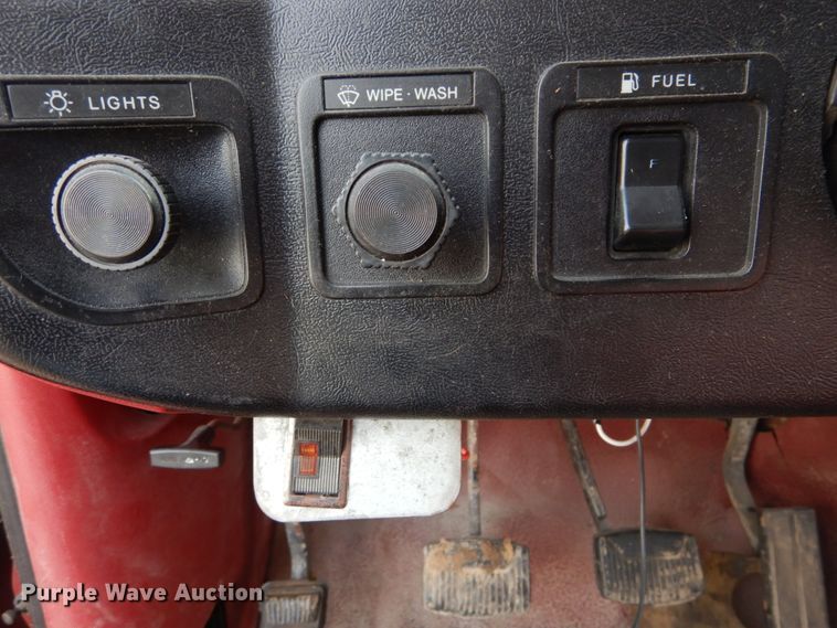 image for item GB9830 1988 Ford F350  Crew Cab flatbed pickup truck