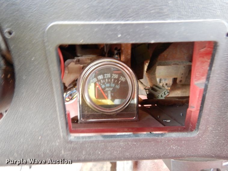 image for item GB9830 1988 Ford F350  Crew Cab flatbed pickup truck