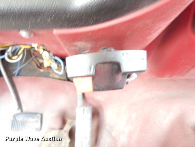 image for item GB9830 1988 Ford F350  Crew Cab flatbed pickup truck