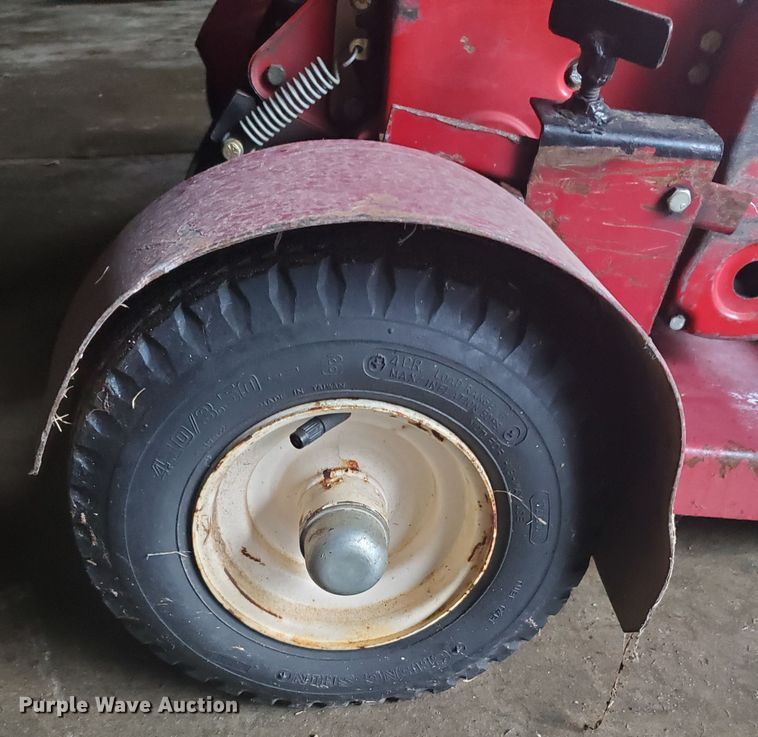 image for item GB9855 Toro Greensmaster 1000 greensmower