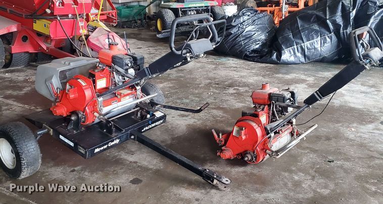 image for item GB9856 2005 Jacobsen Green King 518 greensmower