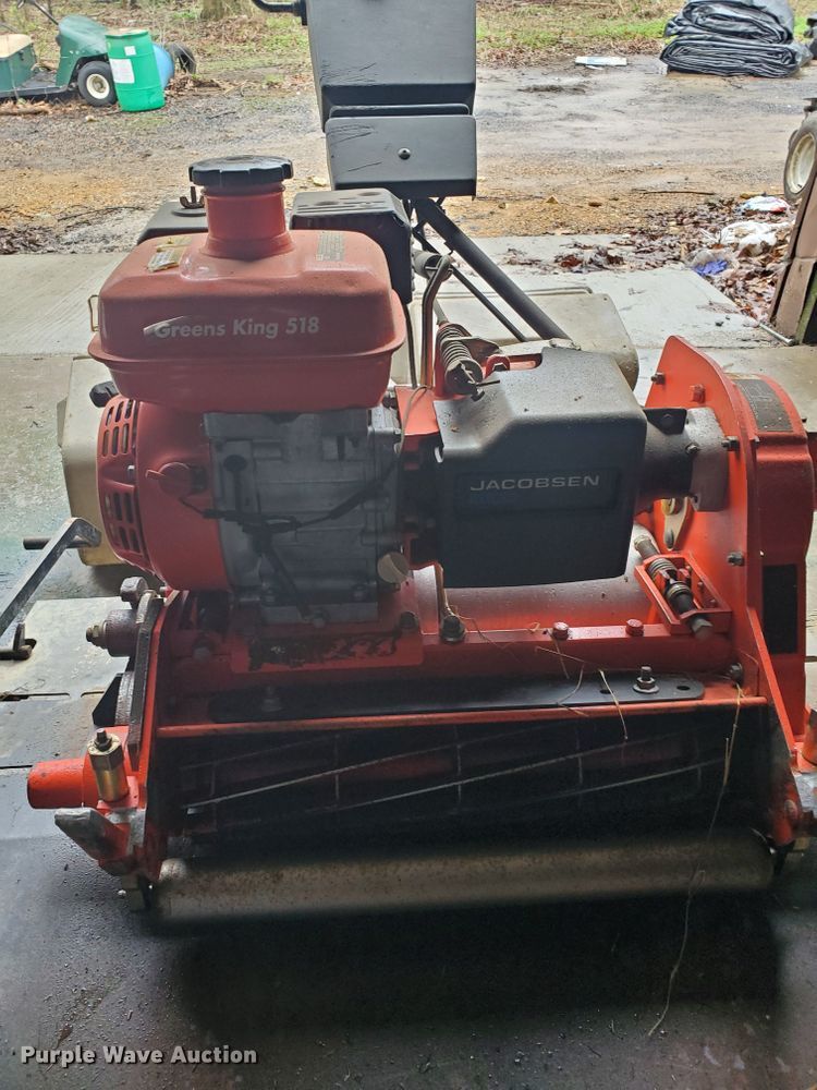 image for item GB9858 2005 Jacobsen Green King 518 greensmower