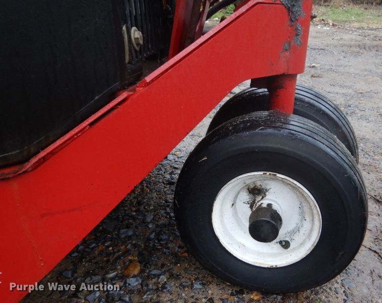 image for item GB9859 Toro Greens aerator