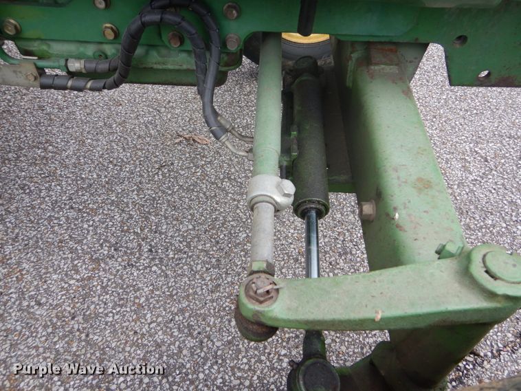 image for item GB9861 John Deere 1070 tractor