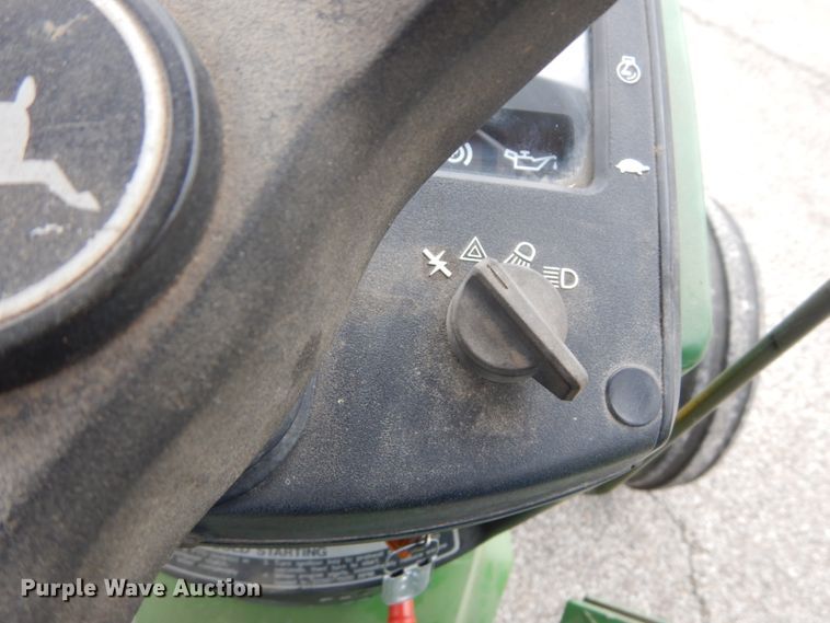 image for item GB9861 John Deere 1070 tractor