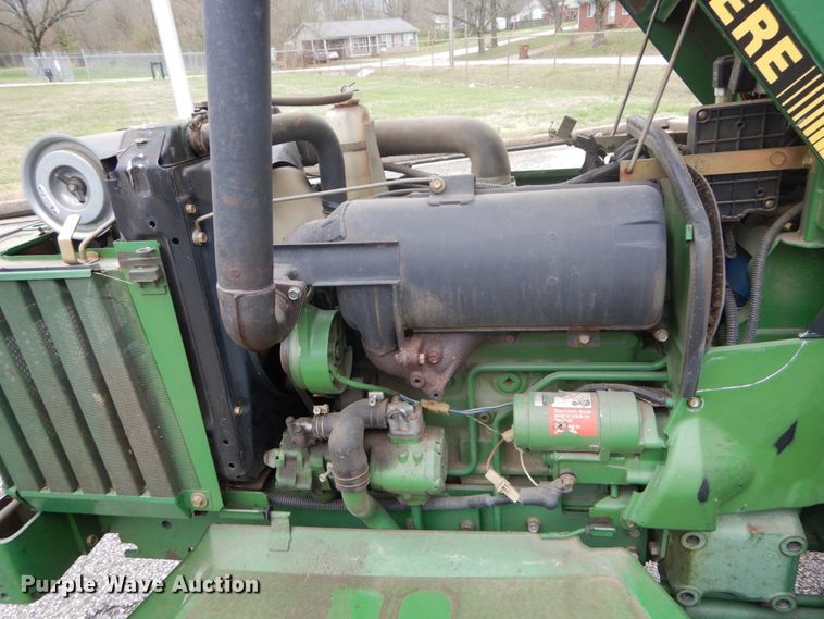 image for item GB9861 John Deere 1070 tractor