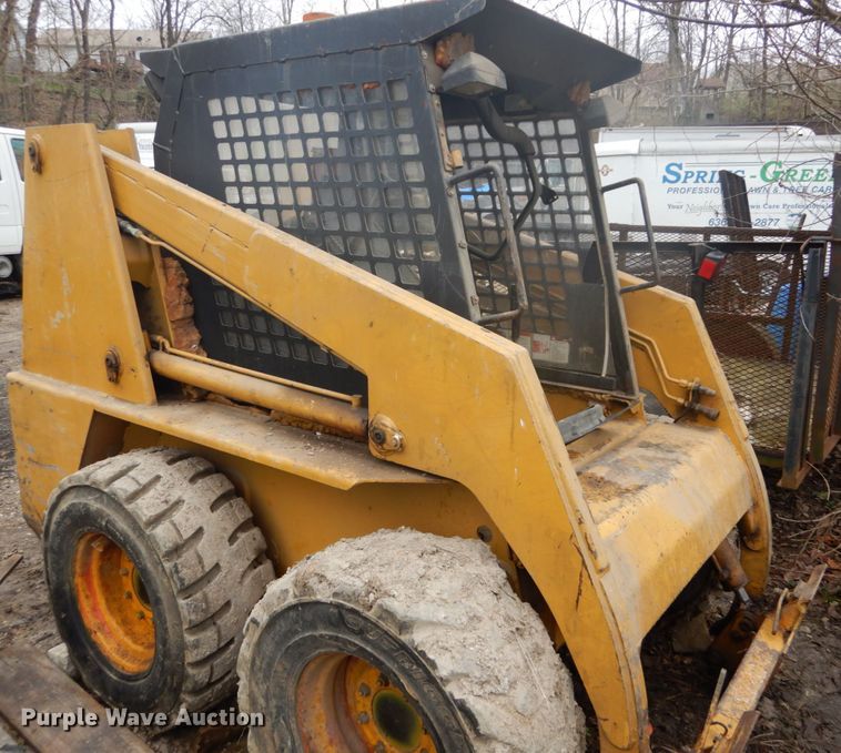 image for item GB9866 1997 Daewoo DSL801  skid steer loader