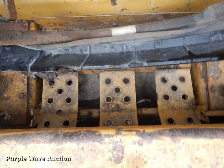 image for item GB9866 1997 Daewoo DSL801  skid steer loader