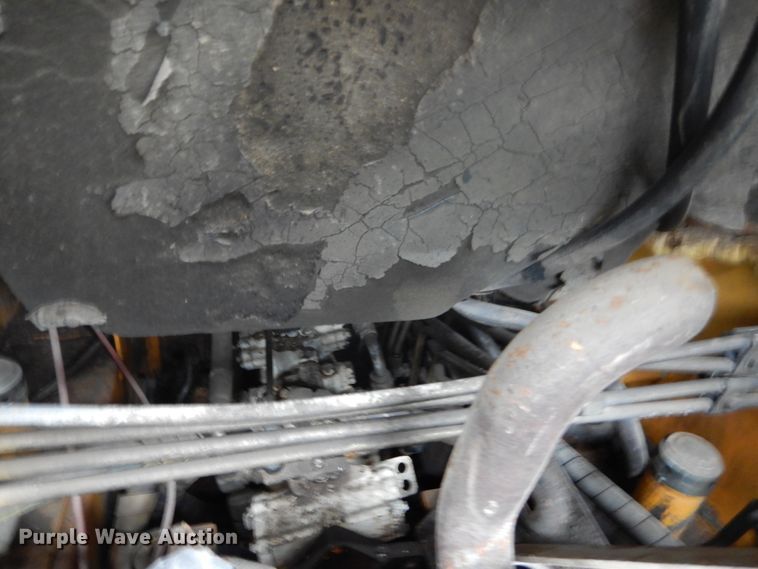 image for item GB9866 1997 Daewoo DSL801  skid steer loader