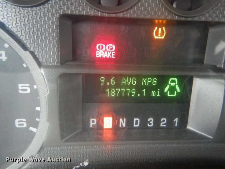 image for item GB9867 2010 Ford F250 Super Duty XL  Crew Cab pickup truck