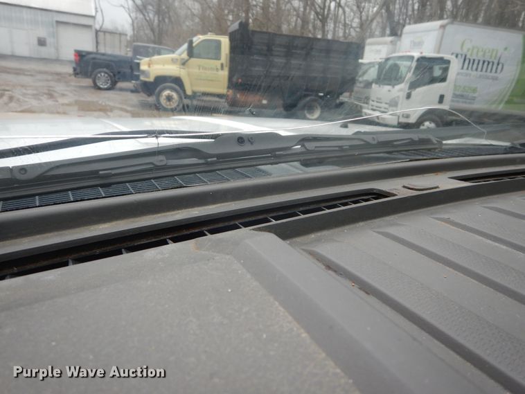 image for item GB9867 2010 Ford F250 Super Duty XL  Crew Cab pickup truck