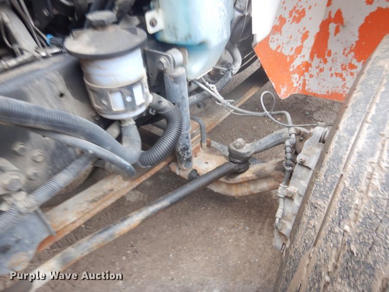 image for item GB9869 2009 International DuraStar 4300 truck cab and chassis