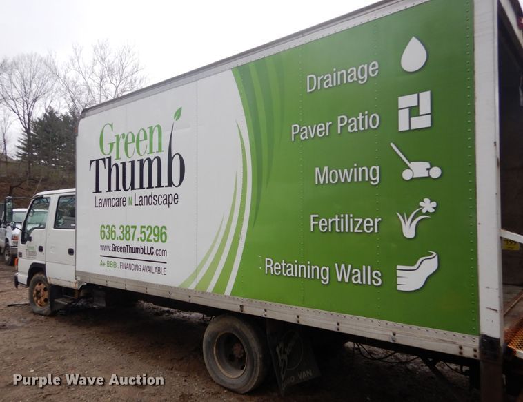 image for item GB9870 2002 GMC W4500 truck cab and chassis