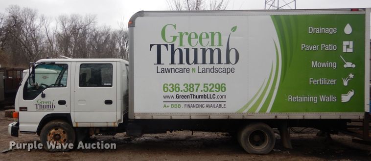 image for item GB9870 2002 GMC W4500 truck cab and chassis