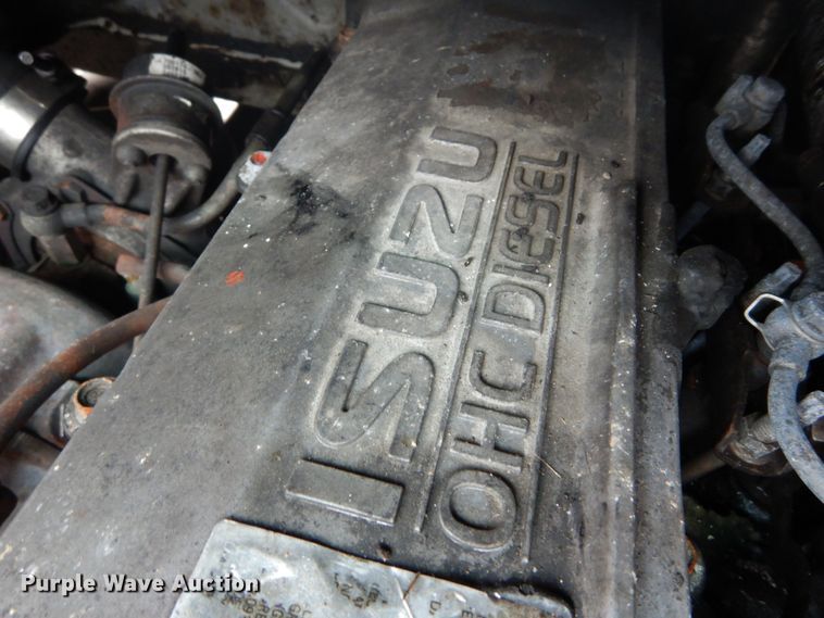 image for item GB9870 2002 GMC W4500 truck cab and chassis