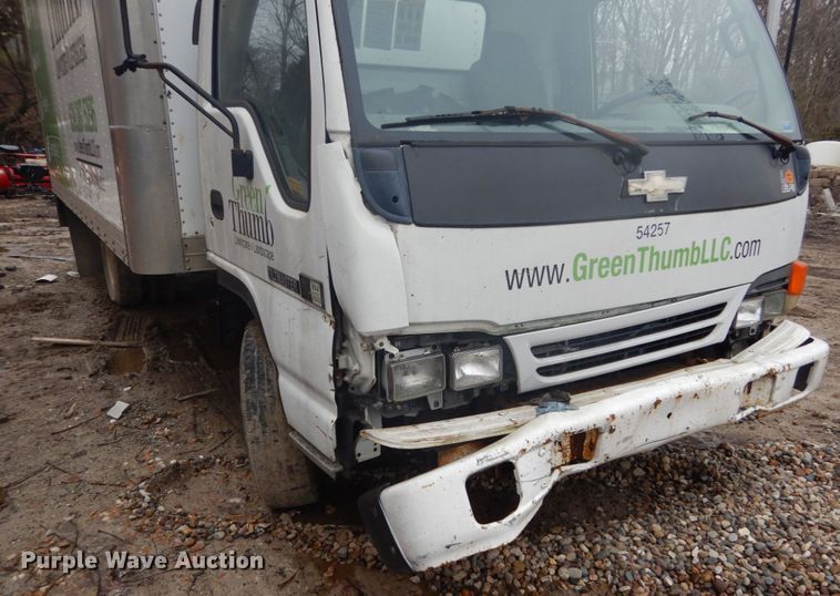 image for item GB9871 1995 Chevrolet Tiltmaster W4 box truck