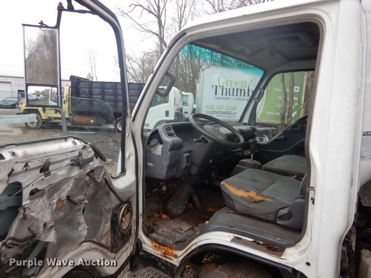 image for item GB9871 1995 Chevrolet Tiltmaster W4 box truck