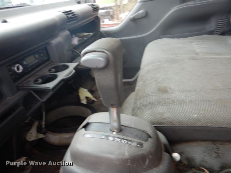 image for item GB9871 1995 Chevrolet Tiltmaster W4 box truck