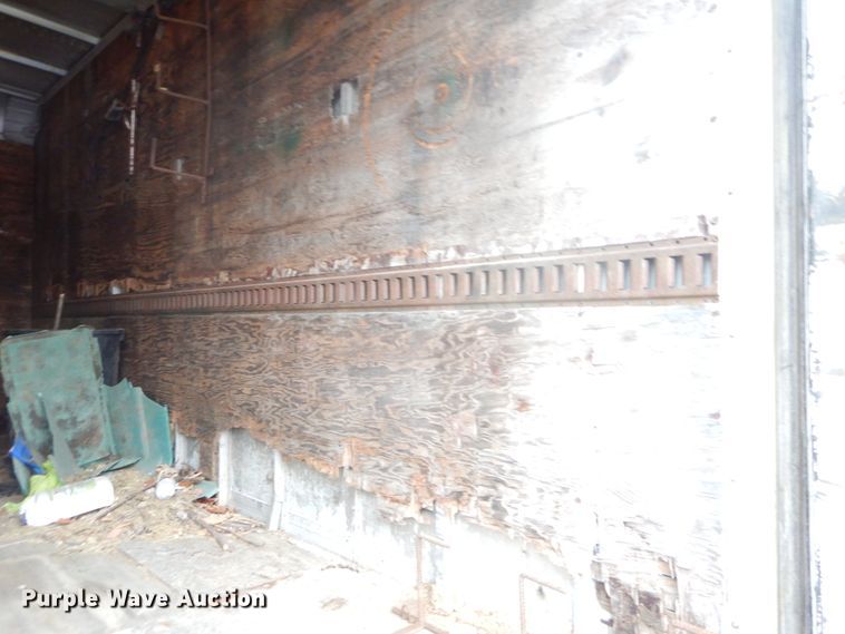 image for item GB9871 1995 Chevrolet Tiltmaster W4 box truck