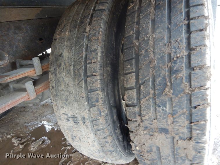 image for item GB9871 1995 Chevrolet Tiltmaster W4 box truck