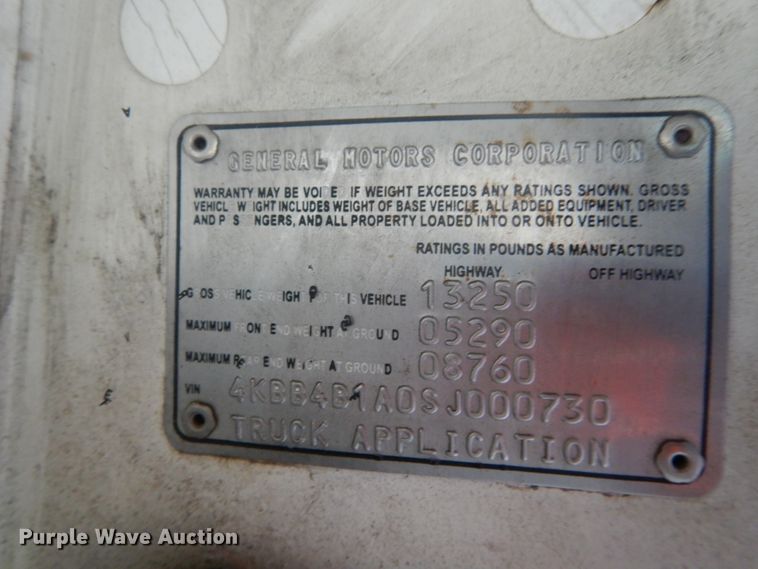 image for item GB9871 1995 Chevrolet Tiltmaster W4 box truck