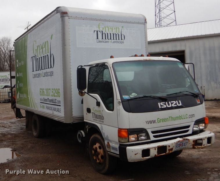 image for item GB9872 2001 Isuzu NPR box truck