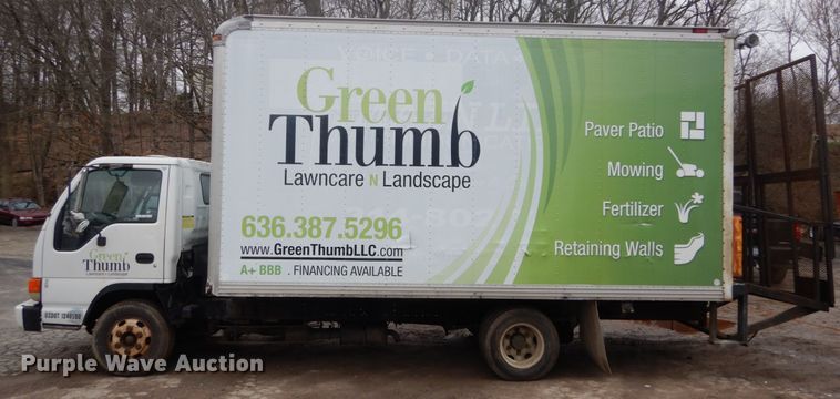 image for item GB9872 2001 Isuzu NPR box truck