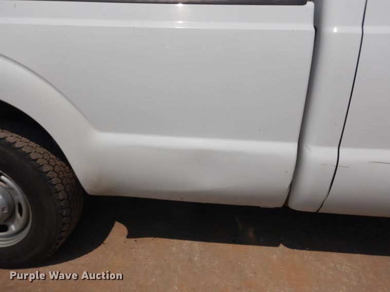 image for item GB9896 2011 Ford F250 Super Duty  SuperCab pickup truck