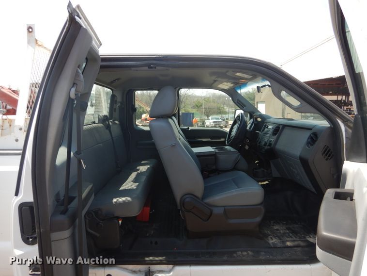 image for item GB9896 2011 Ford F250 Super Duty  SuperCab pickup truck